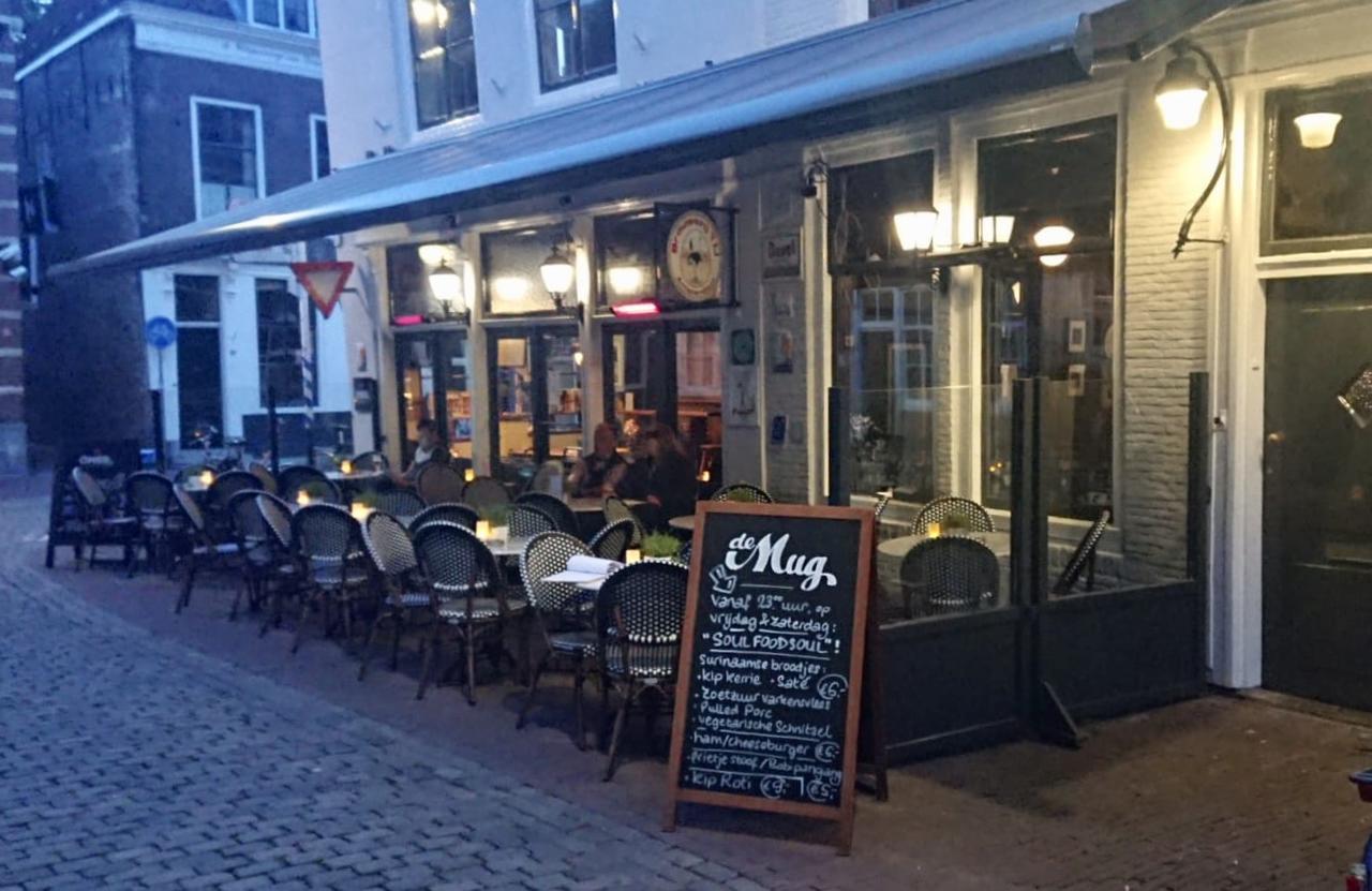 Cafe Restaurant Hotel De Mug Middelburg Zewnętrze zdjęcie